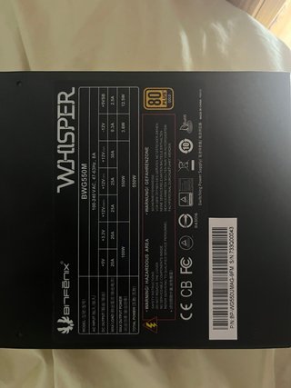 Fuente Alimentación BitFenix Whisper M 550W