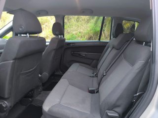 Opel Zafira 2009