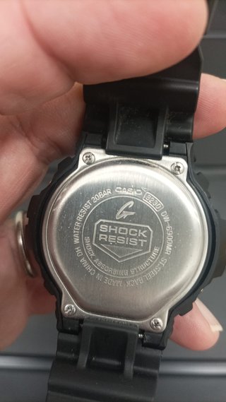 Casio G-Shock DW-6900MR
