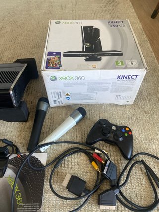 Xbox 360 Edición Especial 250GB Kinect