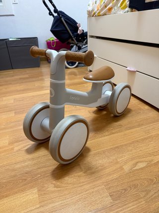 Bicicleta de equilibrio Lionelo