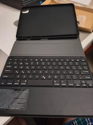 Funda Tablet Universal con Teclado Negro