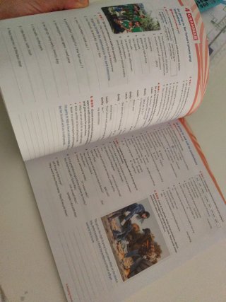 Synchronize 2 Workbook (Spain)