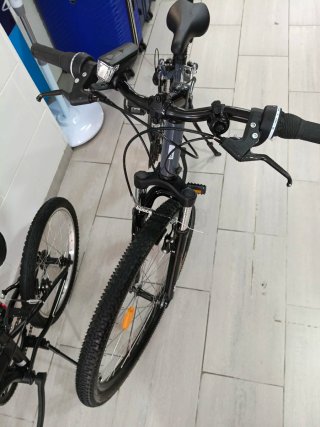 Bicicleta Rockrider gris