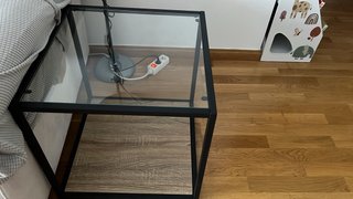 Mesa auxiliar cristal y madera