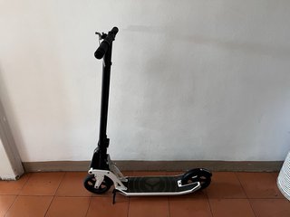 Patinete Kleefer Pure Scooter Eléctrico