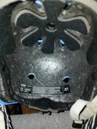 Casco azul para deportes