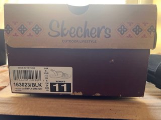 Skechers Reggae Slim T.41