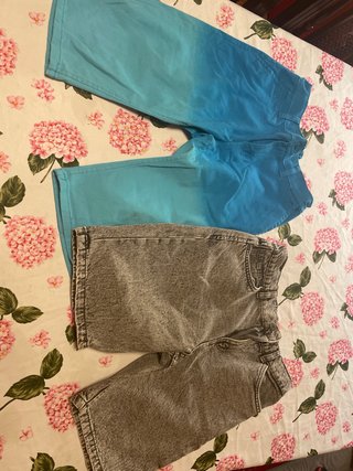 Pantalones cortos chico azul y gris
