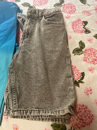 Pantalones cortos chico azul y gris