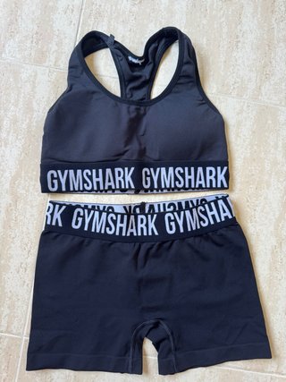 Conjunto Gymshark Talla S Negro