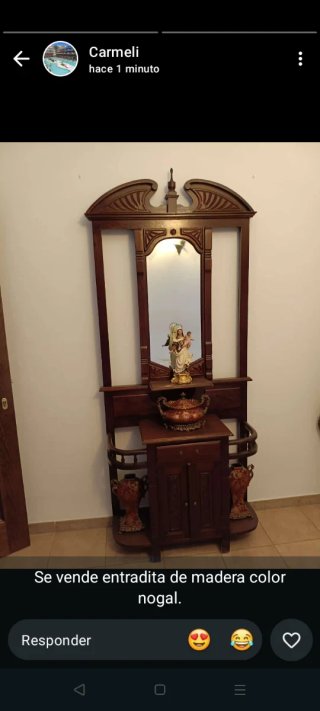 Mueble de entrada de madera nogal