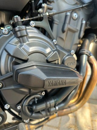 Yamaha MT-07 Naked Azul/Negra