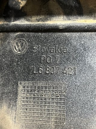 Parachoques VW Touareg I