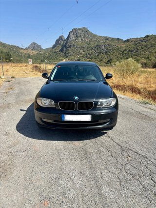BMW Serie 1 118i 2.0 gasolina 143 CV – 5 puertas