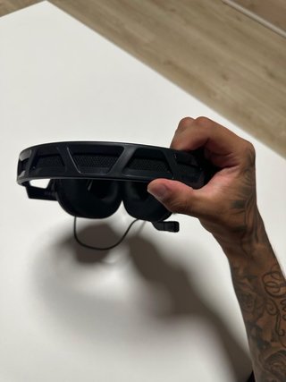 Auriculares negros