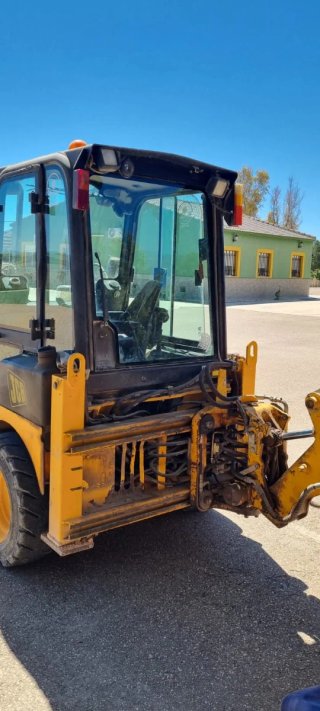 Maquina jcb. Gancho : komatsu, Caterpillar, jcb