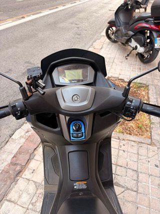 Yamaha NMAX 125 2024 Azul