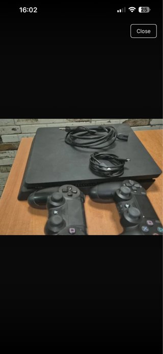 PS4 (Playstation 4) + 2 mandos