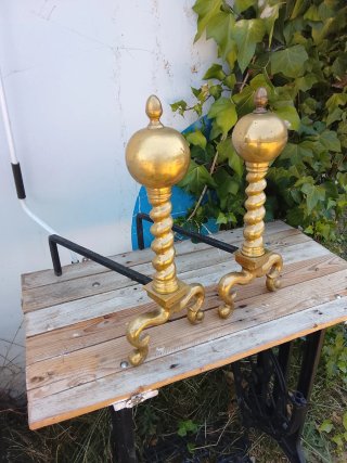 Murillos de bronce