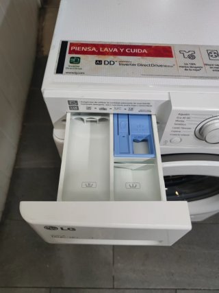 Lavadora LG carga frontal 8kg 1400rpm con garantia