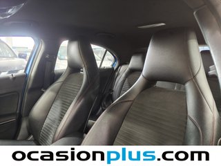 Mercedes-Benz Clase A 180 d AMG Line 80 kW (109 CV)
