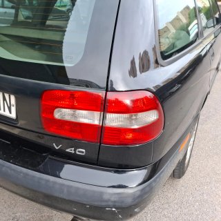 Volvo V40 2001