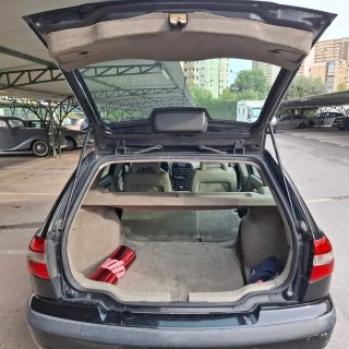 Volvo V40 2001