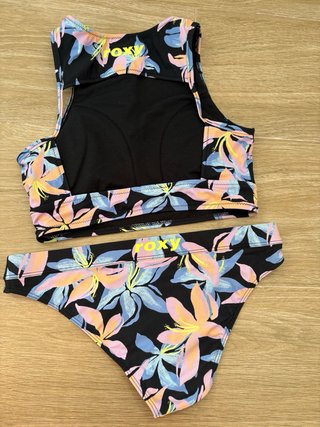 Bikini Roxy floral surfero estilo retro talla S