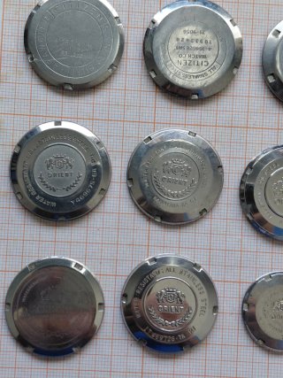 Lote tapas traseras Seiko, Orient, Citizen