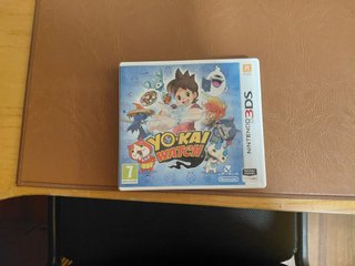 Nintendo 2DS rosa con 3 juegos y Tomodachi life