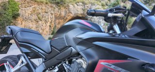 Honda CBR 650F RC96 2018 Negra Roja