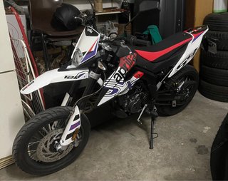 Aprilia SX 125cc 4t 2024