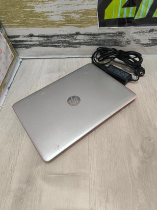 PC HP EliteBook 840 G3 I5-6ª / 12GB DDR4 + SSD M,2