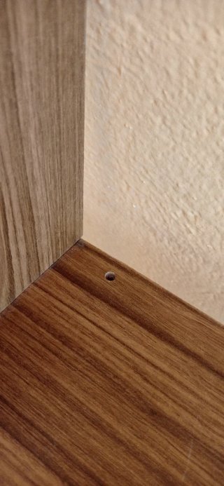 Estantería de madera para colgar