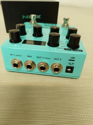 Pedal NUX Duotime Doble Delay