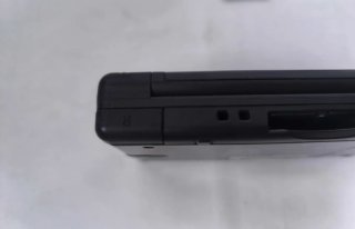 Nintendo DS Negra + Cargador