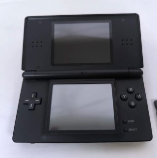 Nintendo DS Negra + Cargador