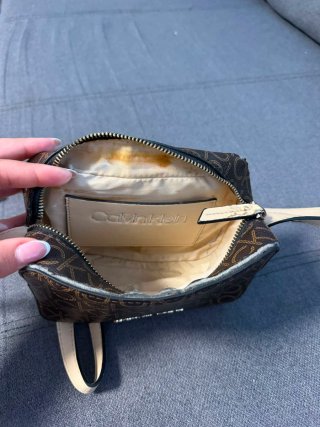Bolso Calvin Klein Monogram Marrón Beige