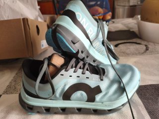 Zapatillas On Cloud Talla 39 Azul/Gris