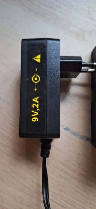 Mooer Skyverb + Fuente Alimentación