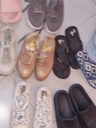 Lote Zapatos Chanclas Sandalias Maleta