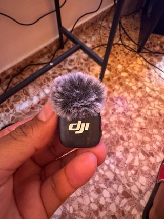 DJI Osmo Pocket 4 Creator Combo