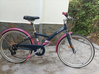 Bicicleta niña 24 Btwin azul y rosa