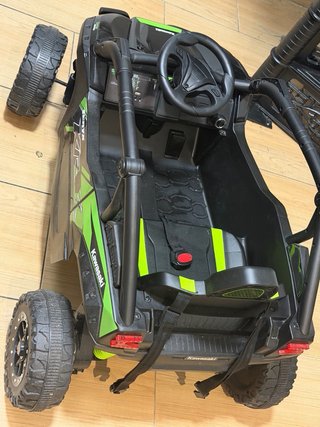Carrito eléctrico Kawasaki 2-7 años