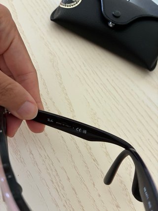 Ray-Ban occhiali da sole nuovi