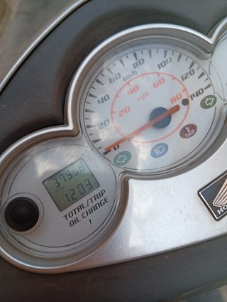 Honda Dylan 125cc Scooter Plata