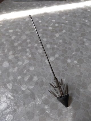 Totanara a spillo piombata