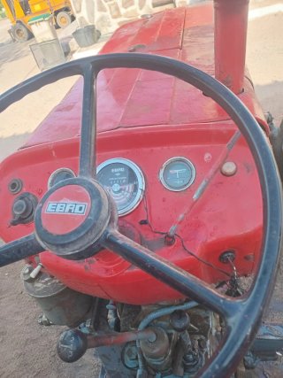 Tractor Massey Ferguson 135