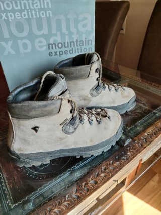Botas de montaña Boreal cramponables